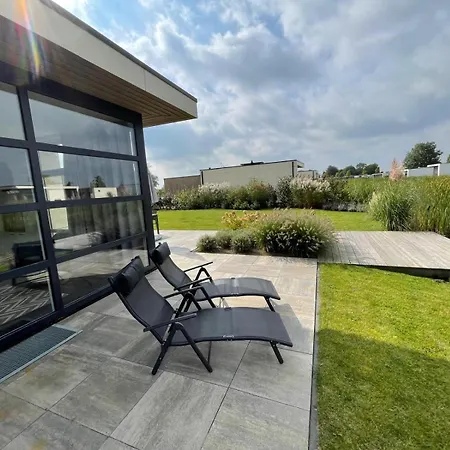 Marina Strandbad Waterlijn Haus Nr 91 度假居 Olburgen