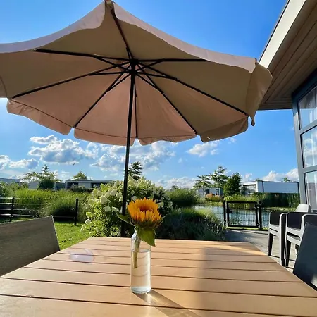 Дом отдыха Marina Strandbad Waterlijn Haus Nr 91 Olburgen