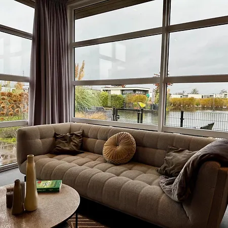 Vakantiehuis Marina Strandbad Waterlijn Haus Nr 91